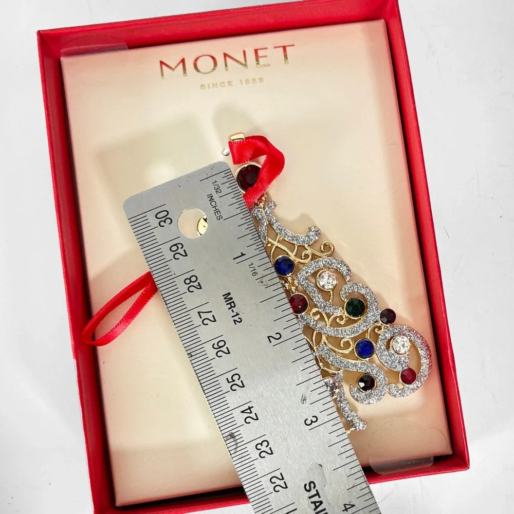 Monet brand new